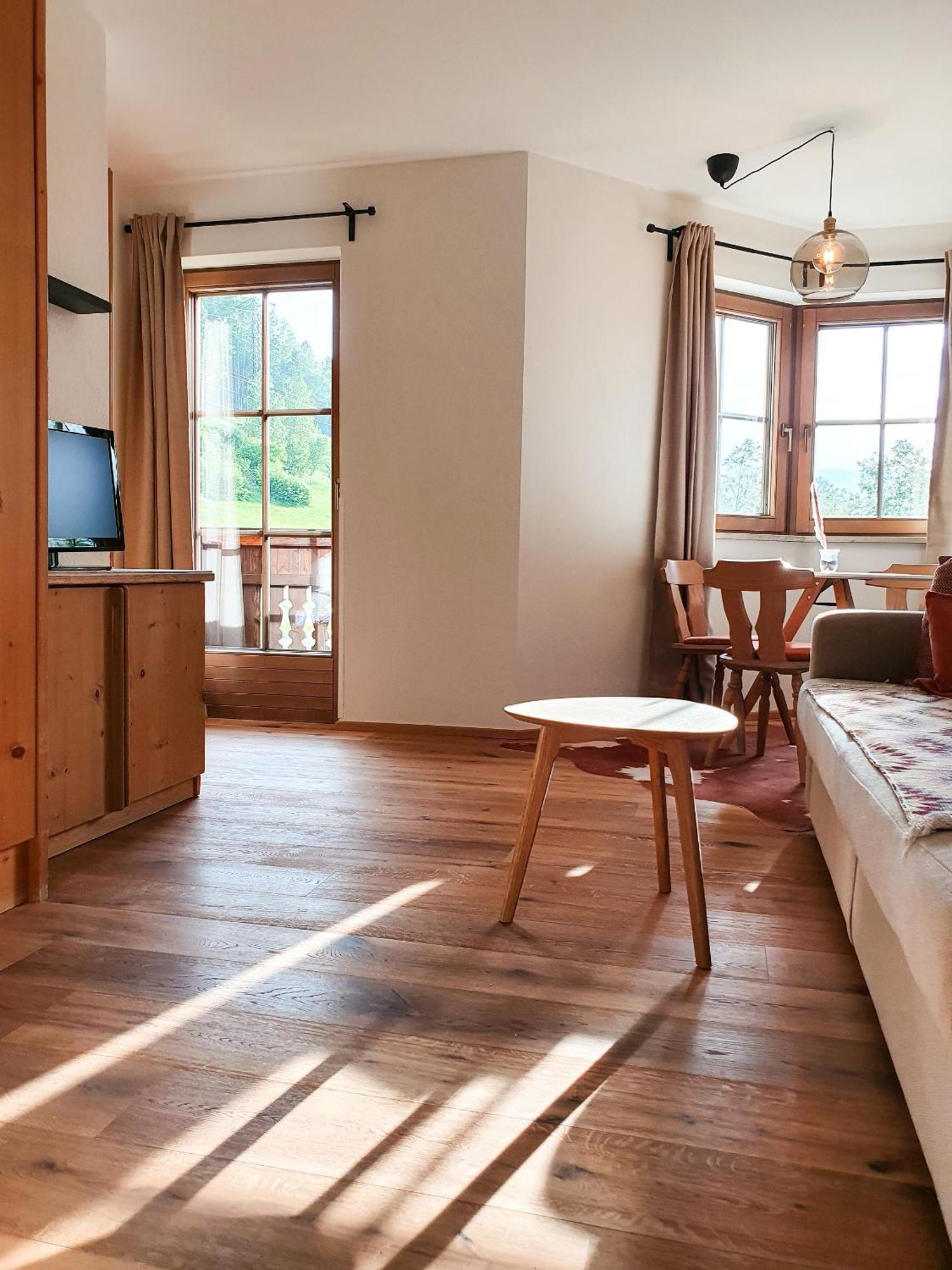 Alpenflair Mit Balkon - Inkl Parkplatz #3 Apartamento Innsbruck