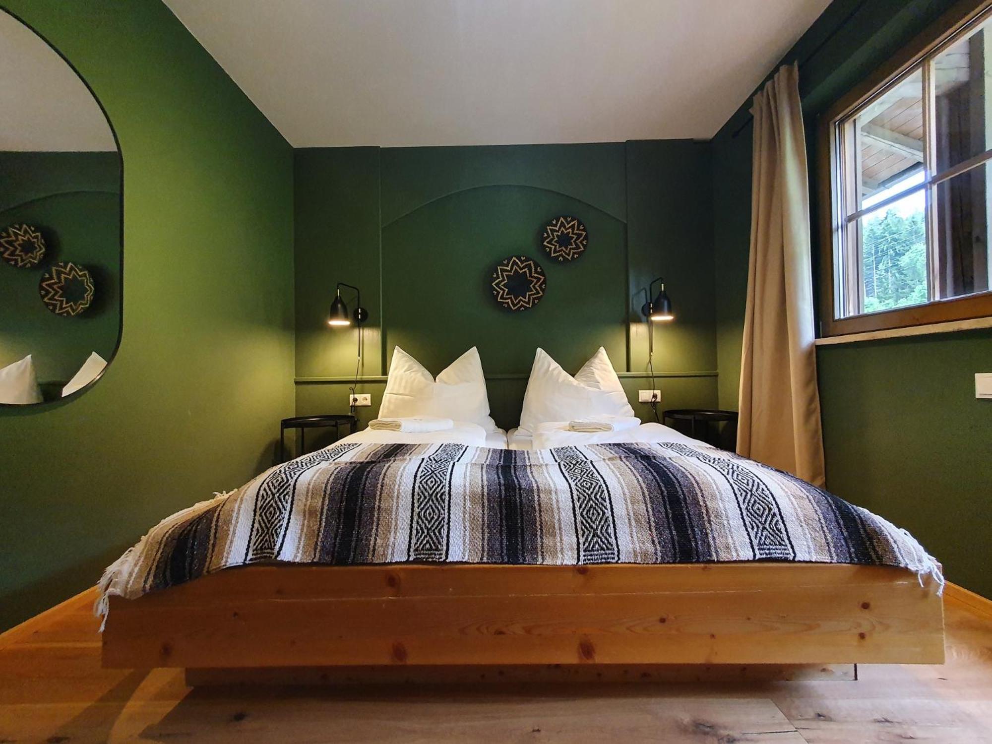 Apartamento Alpenflair Mit Balkon - Inkl Parkplatz #3 Innsbruck